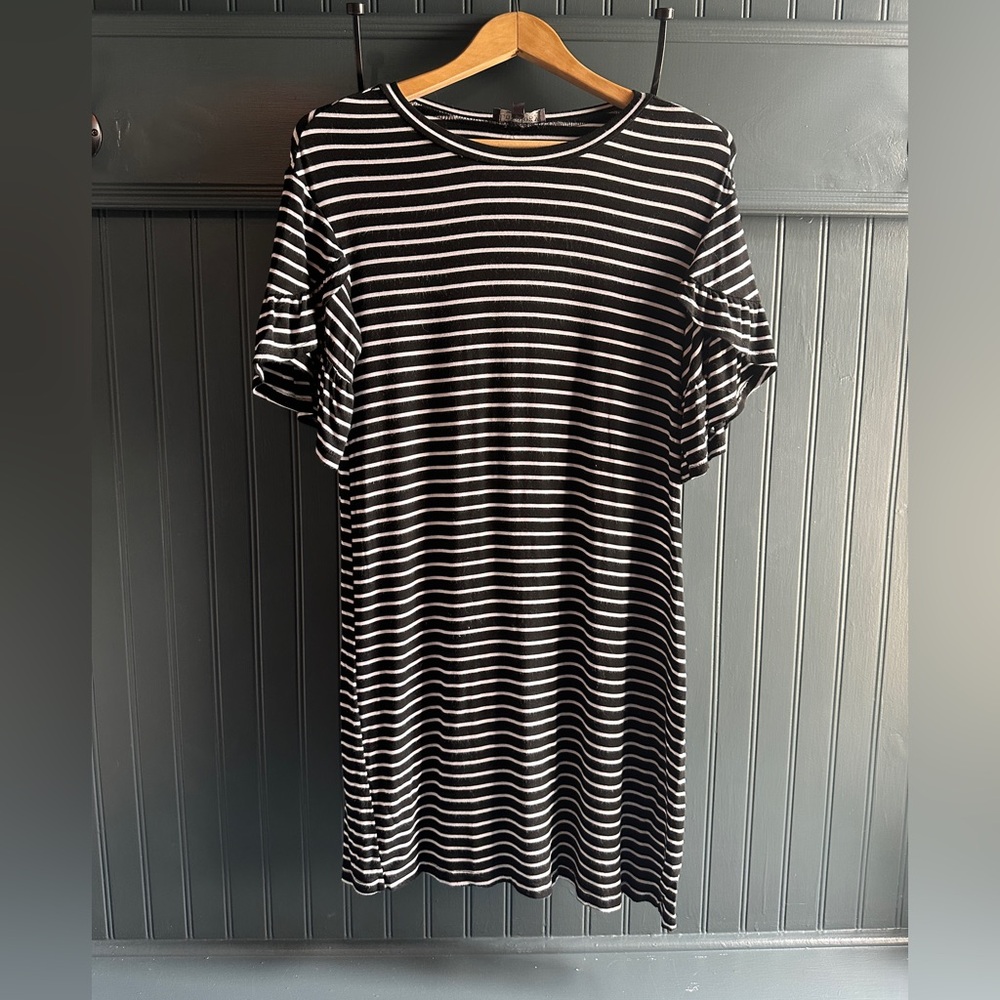 Luxology Black and White Striped short Flutter Sleeve Dress